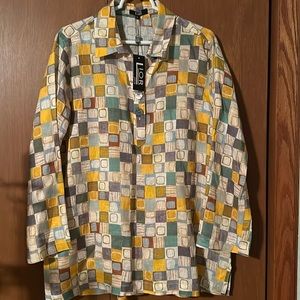 Lior Paris design blouse. Brand new. Large. 3/4 sleeves. Button to roll up.